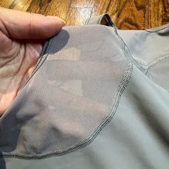 🍋 LULULEMON Sculpt Tank II Grey size 4. Excellent condition super lightweight - Picture 3 of 9